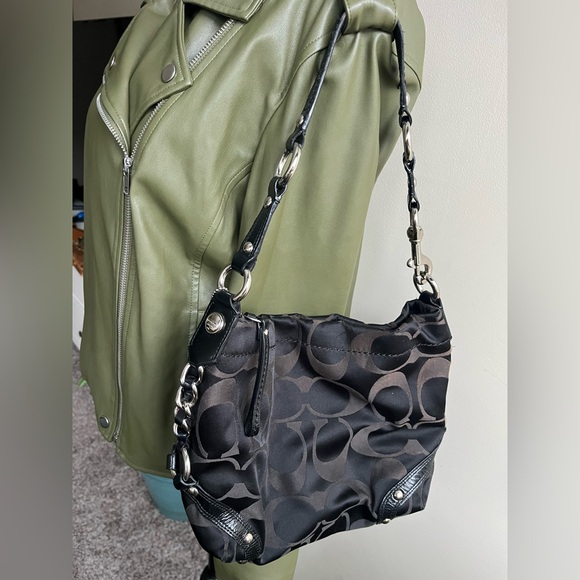 Coach Lynn Soho Signature Hobo Bag - Picture 2 of 4